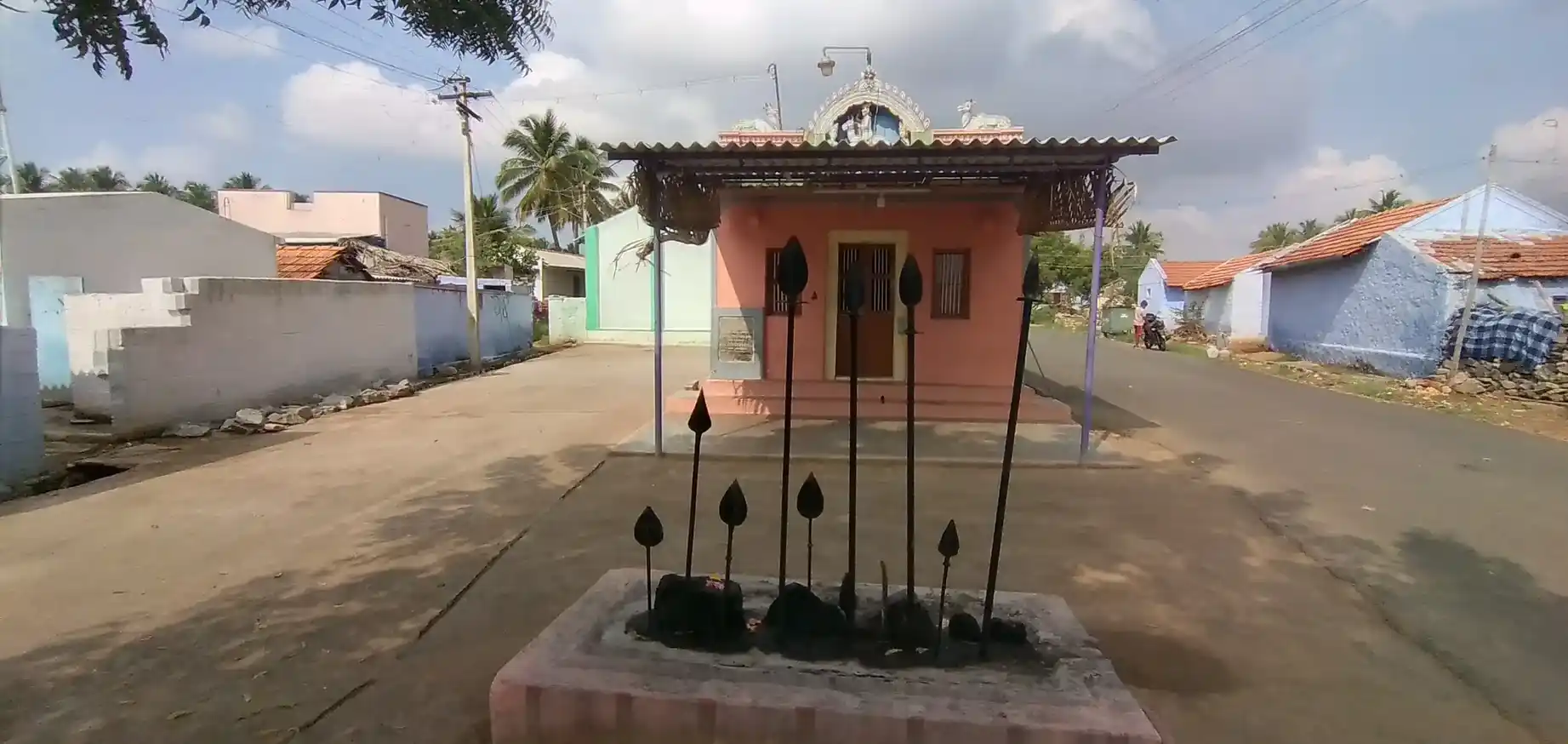 Arulmigu Madurai Veeran Temple, Papankkulam - 642204