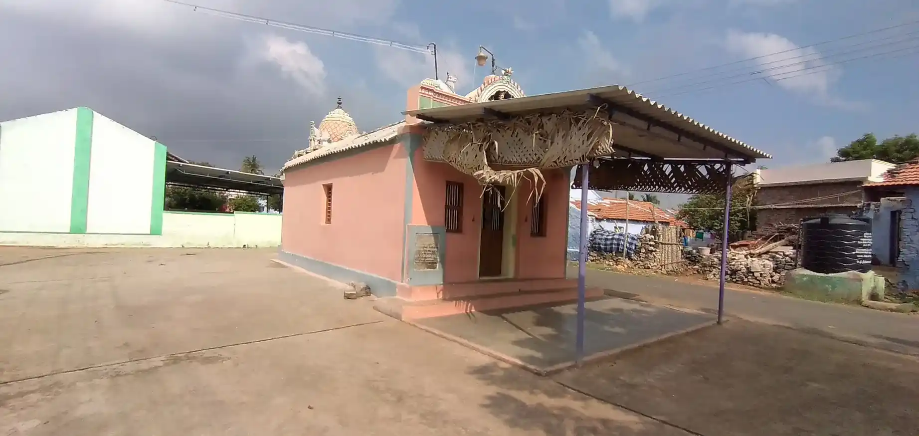 Arulmigu Madurai Veeran Temple, Papankkulam - 642204 அருள்மிகு மதுரைவீரன் திருக்கோயில், Papankkulam - 642204, Tiruppur - Ancient Temple Architecture and History Image 2