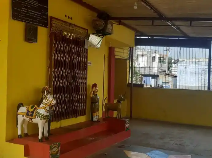 Arulmigu Maduraiveeran Kannimar Temple, Appakkoodal - 638315 அருள்மிகு மதுரைவீரன், கன்னிமார் திருக்கோயில், Appakkoodal - 638315, Erode - Ancient Temple Architecture and History Image 2