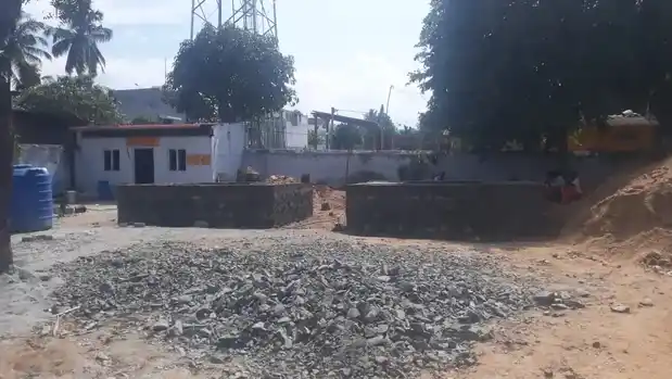 Arulmigu Maduraiveeran Mahaliamman Temple, Vettaikaranputur - 642129 அருள்மிகு மதுரைவீரன் மாகாளியம்மன் திருக்கோயில், வேட்டைக்காரன்புதூர் - 642129, Coimbatore - Ancient Temple Architecture and History Image 2