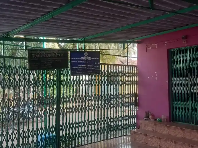 Arulmigu Maduraiveeran Omkaliamman Temple, Thavittuppalayam - 638501 அருள்மிகு மதுரைவீரன், ஓங்காளியம்மன் திருக்கோயில், Thavittuppalayam - 638501, Erode - Ancient Temple Architecture and History Image 3