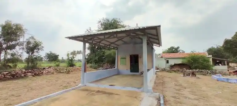 Arulmigu Maduraiveeran Pattadharasiamman Temple, Maruthur - 644676