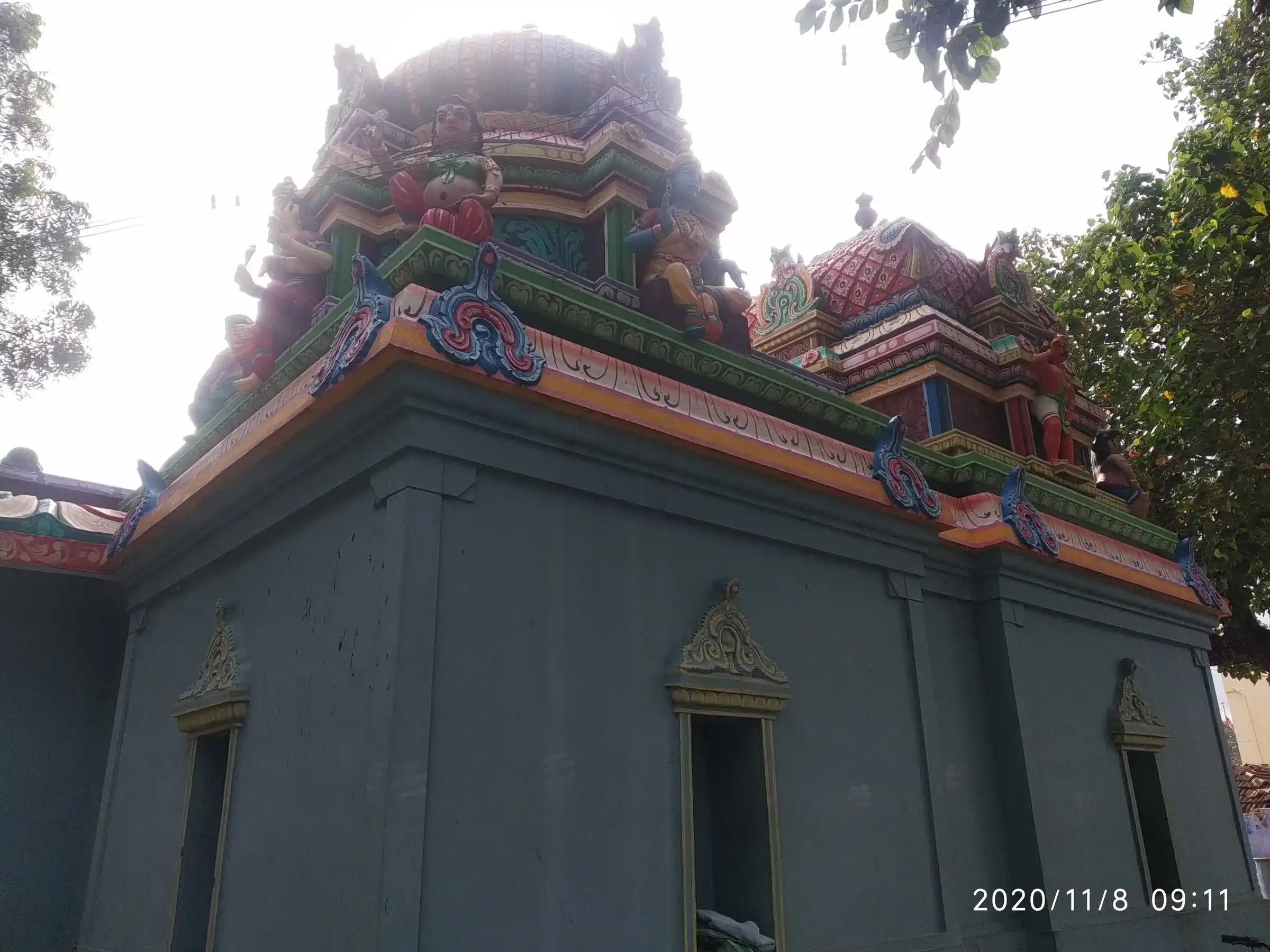 Arulmigu Maduraiveeran Pattalamman Muniappan Temple, Kinathukadavu - 642109 அருள்மிகு மதுரைவீரன் பட்டாளம்மன் முனியப்பன் திருக்கோயில், Kinathukadavu - 642109, Coimbatore - Ancient Temple Architecture and History Image 3