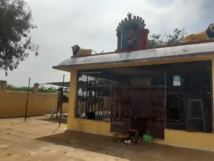 Arulmigu Maduraiveeran Temple, Chennanaickanur - 638316 அருள்மிகு மதுரைவீரன் திருக்கோயில், Chennanaickanur - 638316, Erode - Ancient Temple Architecture and History Image 5