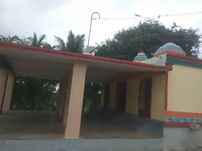 Arulmigu Maduraiveeran Temple, D.Kalipalayam - 642005