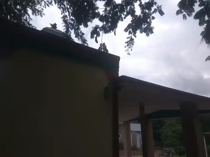 Arulmigu Maduraiveeran Temple, D.Kalipalayam - 642005 Arulmigu Maduraiveeran Temple, D.Kalipalayam - 642005, Coimbatore - Ancient Temple Architecture and History Image 5