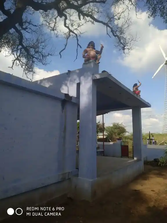 Arulmigu Maduraiveeran Temple, Idaiyarpalayam - 641022 அருள்மிகு மதுரைவீரன் திருக்கோயில், Idaiyarpalayam - 641022, Coimbatore - Ancient Temple Architecture and History Image 5