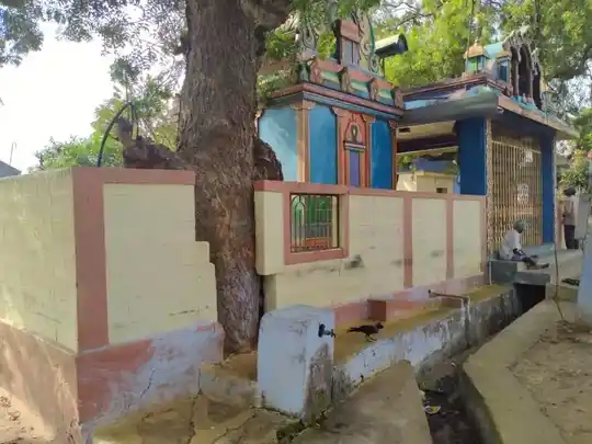 Arulmigu Maduraiveeran Temple, Kaliappagoundanpudur - 641671 அருள்மிகு மதுரைவீரன் திருக்கோயில், Kaliappagoundanpudur - 641671, Coimbatore - Ancient Temple Architecture and History Image 3