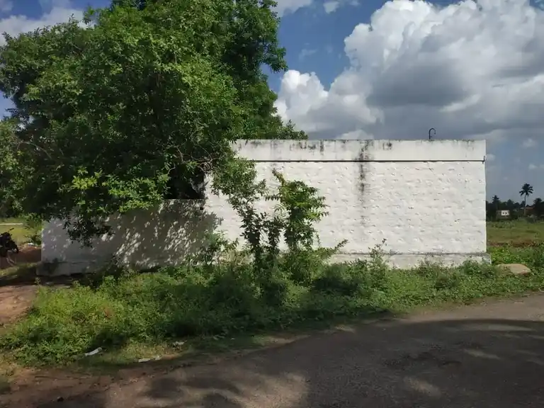 Arulmigu Maduraiveeran Temple, Karumandampalayam - 638154 அருள்மிகு மதுரைவீரன் திருக்கோயில், Karumandampalayam - 638154, Erode - Ancient Temple Architecture and History Image 7