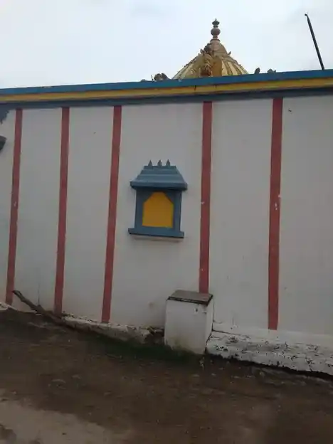 Arulmigu Maduraiveeran Temple, Kittasurampalayam - 642120 Arulmigu Maduraiveeran Temple, Kittasurampalayam - 642120, Coimbatore - Ancient Temple Architecture and History Image 3