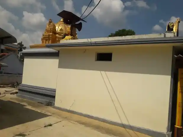 Arulmigu Maduraiveeran Temple, Kolarpatti - 642205