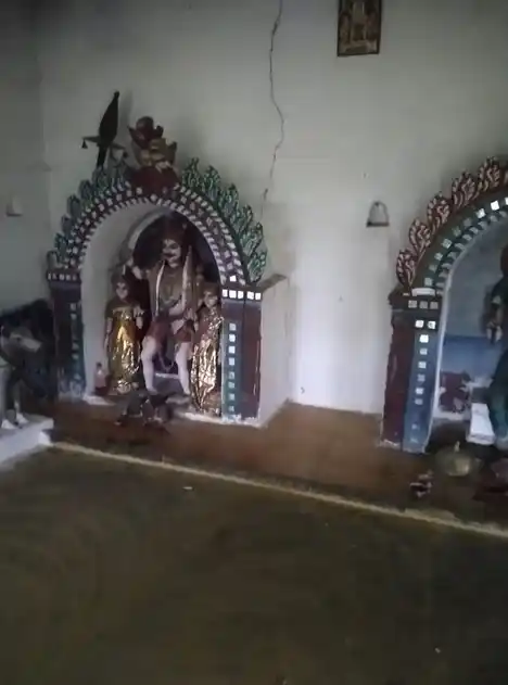 Arulmigu Maduraiveeran Temple, Koorapalayam, Koorapalayam - 638051 அருள்மிகு மதுரைவீரன் திருக்கோயில், கூரபாளையம், Koorapalayam - 638051, Erode - Ancient Temple Architecture and History Image 5