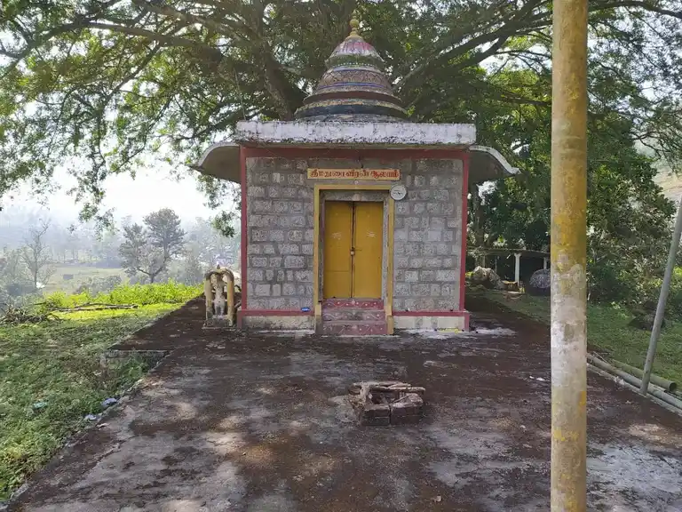 Arulmigu Maduraiveeran Temple, Paraimedu - 642127 அருள்மிகு மதுரைவீரன் திருக்கோயில், பாறைமேடு - 642127, Coimbatore - Ancient Temple Architecture and History Image 11