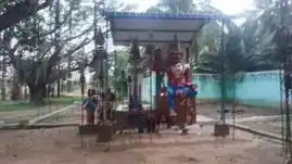 Arulmigu Maduraiveeran Temple, Reddaikinaru - 638812 அருள்மிகு மதுரைவீரன் திருக்கோயில், Reddaikinaru - 638812, Tiruppur - Ancient Temple Architecture and History Image 3