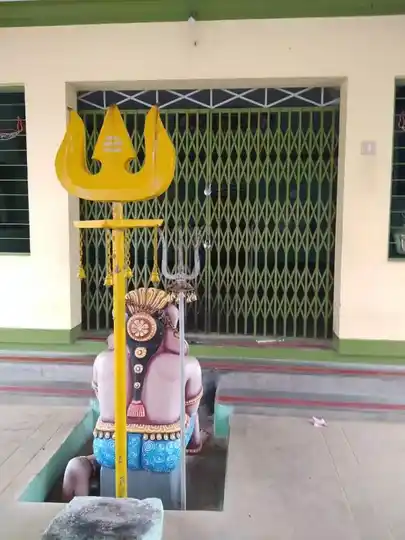 Arulmigu Maduraiveeran Temple, S.Ponnapuram - 642123