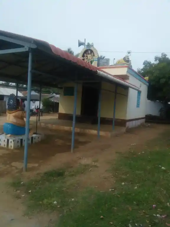 Arulmigu Maduraiveeran Temple, Thondamuthur - 642123 அருள்மிகு மதுரைவீரன் திருக்கோயில், தொண்டாமுத்தூர் - 642123, Coimbatore - Ancient Temple Architecture and History Image 5