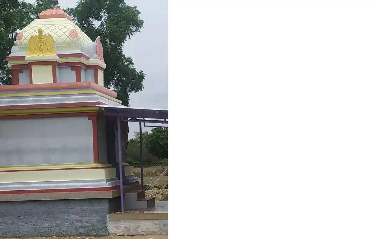 Arulmigu Maduraiveeran Temple, Vannapatti, Moolanur - 638106 அருள்மிகு மதுரைவீரன் சுவாமி திருக்கோயில், வண்ணாபட்டி, மூலனுார் - 638106, Tiruppur - Ancient Temple Architecture and History Image 3