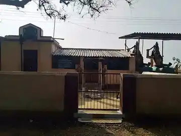 Arulmigu Maduraiveeran Thirukoil, Mayvani - 638458 அருள்மிகு மதுரைவீரன் திருக்கோயில், Mayvani - 638458, Erode - Ancient Temple Architecture and History Image 4