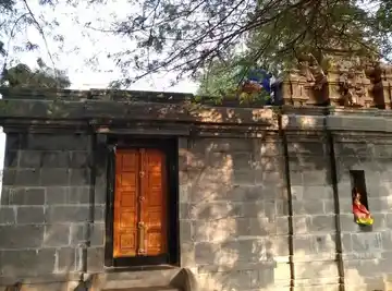 Arulmigu Madurakaliamman Thirukoil, Gobichettipalayam - 638452 அருள்மிகு மதுரகாளியம்மன் திருக்கோயில், Gobichettipalayam - 638452, Erode - Ancient Temple Architecture and History Image 3