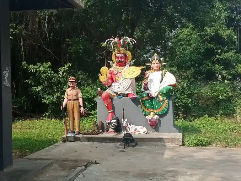 Arulmigu Maduravazhi Amman Temple, Udalapattu - 607402 அருள்மிகு மதுரவாழியம்மன் திருக்கோயில், Udalapattu - 607402, Cuddalore - Ancient Temple Architecture and History Image 5