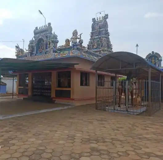 Arulmigu Maduriveeran Mariamman Temple, Kadappanallur - 638311 அருள்மிகு மதுரைவீரன் மாரியம்மன் திருக்கோயில், Kadappanallur - 638311, Erode - Ancient Temple Architecture and History Image 11