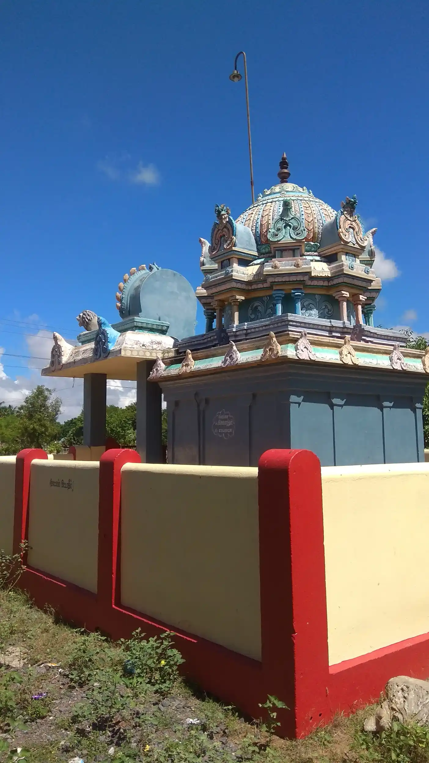 Arulmigu Magakaliyamman Temple, Sangiruppu - 609107 அருள்மிகு சங்கிருப்பு மகா காளியம்மன் திருக்கோயில், Sangiruppu - 609107, Mayiladuthurai - Ancient Temple Architecture and History Image 5