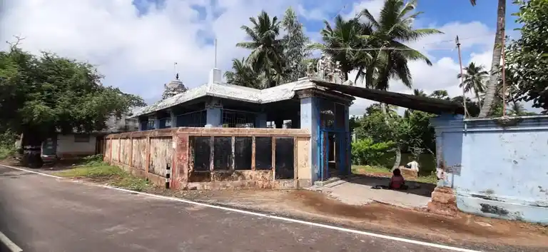 Arulmigu Magamariamman Vagayara Temple, Nedumbalam - 614703 அருள்மிகு மகாமாரியம்மன் வகையறா திருக்கோயில், Nedumbalam - 614703, Thiruvarur - Ancient Temple Architecture and History Image 2