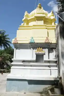 Arulmigu Magamariyamman Temple, Villiyanallur - 609801 அருள்மிகு மகாமாரியம்மன் திருக்கோயில், வில்லியநல்லூர் - 609801, Mayiladuthurai - Ancient Temple Architecture and History Image 2