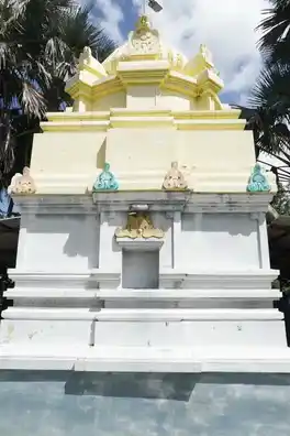 Arulmigu Magamariyamman Temple, Villiyanallur - 609801 அருள்மிகு மகாமாரியம்மன் திருக்கோயில், வில்லியநல்லூர் - 609801, Mayiladuthurai - Ancient Temple Architecture and History Image 3