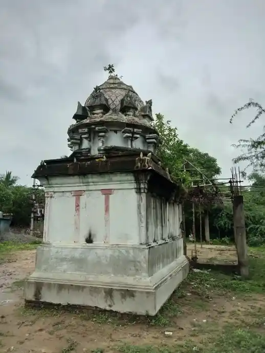 Arulmigu Magamarriyamman Temple, Irumulaimelaveli - 609807 அருள்மிகு மகாமாரியம்மன் திருக்கோயில், Irumulaimelaveli - 609807, Thanjavur - Ancient Temple Architecture and History Image 3