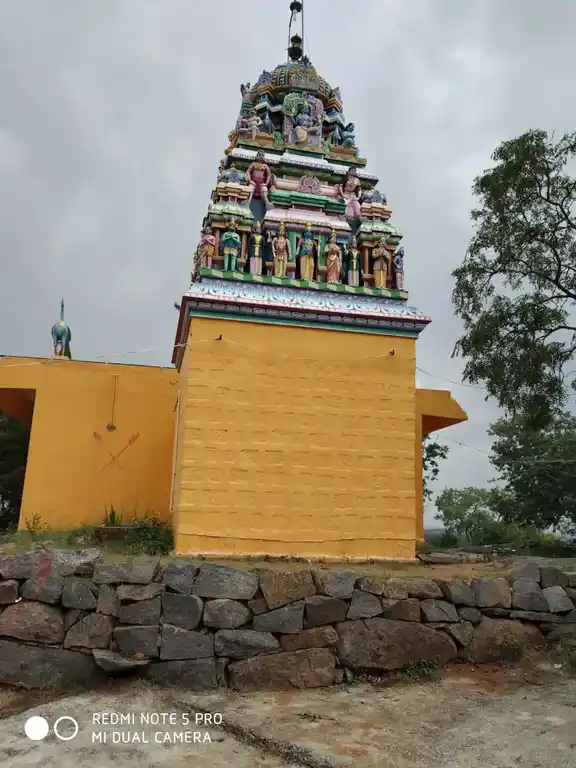 Arulmigu Maganivelmurugan Temple, Santhur, Veppalampatti - 635206 அருள்மிகு மாங்கனி வேல்முருகன் திருக்கோயில், Santhur, Veppalampatti - 635206, Krishnagiri - Ancient Temple Architecture and History Image 4
