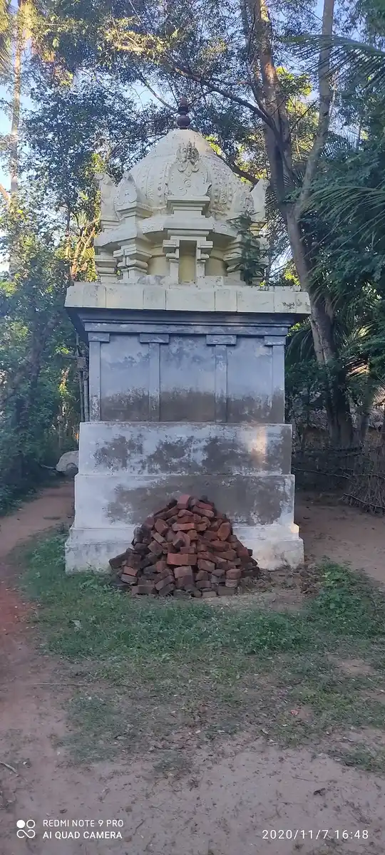 Arulmigu Maha Ganapathy Temple, Thiruvelliyankudi - 612102 அருள்மிகு மகா கணபதி திருக்கோயில்,  - 612102, Thanjavur - Ancient Temple Architecture and History Image 3