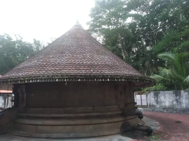Arulmigu Maha Vishnu Temple, Manasekharam, Arumanai - 629177 Temple