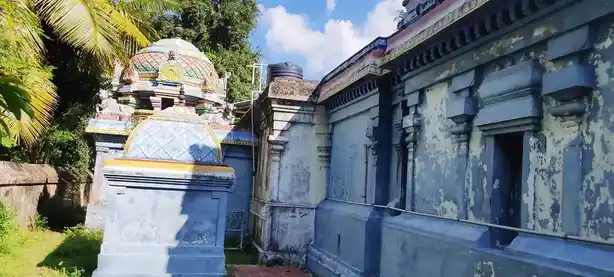 Arulmigu Mahadeva Swamy Temple, Melanallur - 609203 அருள்மிகு மகாதேவசாமி திருக்கோயில், மேலாநல்லூர் - 609203, Mayiladuthurai - Ancient Temple Architecture and History Image 5