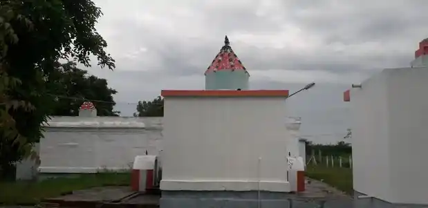 Arulmigu Mahadevan & Kamatchiamman Temple, Near Vao Office, Nallamuthaanpatti - 626205