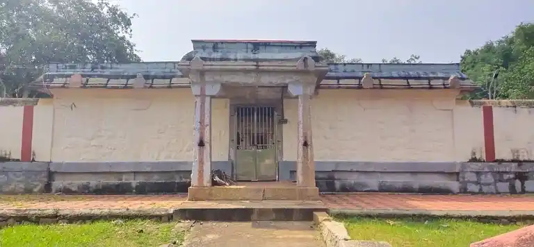 Arulmigu Mahadevar Temple, Kappiyarai, Karungal - 629157 Temple