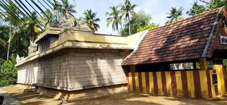 Arulmigu Mahadevar Temple, Marthandeswaram, Iraniel - 629175 Arulmigu Mahadevar Temple, Marthandeswaram, Iraniel - 629175, Kanyakumari - Ancient Temple Architecture and History Image 3