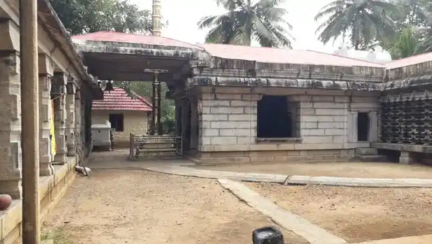 Arulmigu Mahadevar Temple, Payanam, Nallor - 629177 Temple