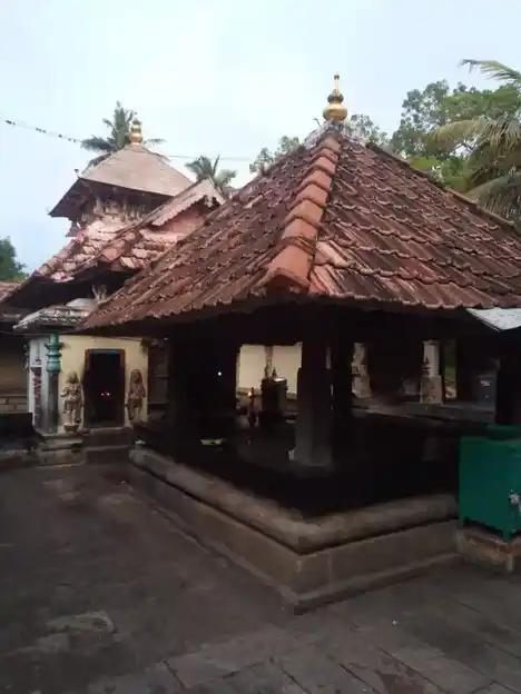 Arulmigu Mahadevar Temple, Thirumalai, Killiyoor - 629177 Arulmigu Mahadevar Temple, Thirumalai, கிள்ளியீா் - 629177, Kanyakumari - Ancient Temple Architecture and History Image 5