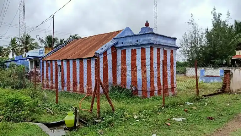 Arulmigu Mahaganapathy Temple, Near Register Office, Gangai Kondan - 627352 அருள்மிகு மகாகணபதி திருக்கோயில், Near Register Office, கங்கைகொண்டான் - 627352, Tirunelveli - Ancient Temple Architecture and History Image 4