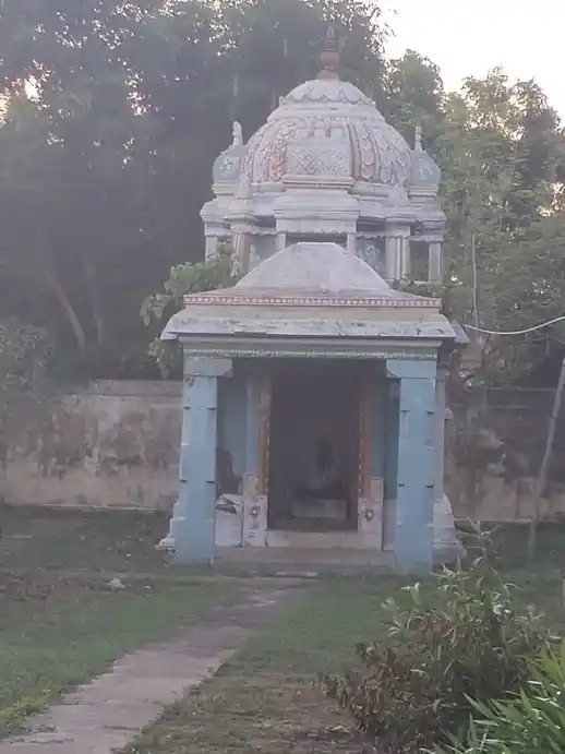 Arulmigu Mahakalanatha Swamy Temple, Thirumakalam - 614712 அருள்மிகு மகாகாளநாதசுவாமி திருக்கோயில், திருமாகாளம் - 614712, Nagapattinam - Ancient Temple Architecture and History Image 2