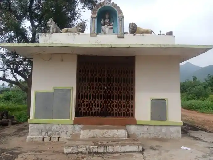 Arulmigu Mahakaliyamman And Mathuraveeransamy Temple, Annasamuthiram - 621305
