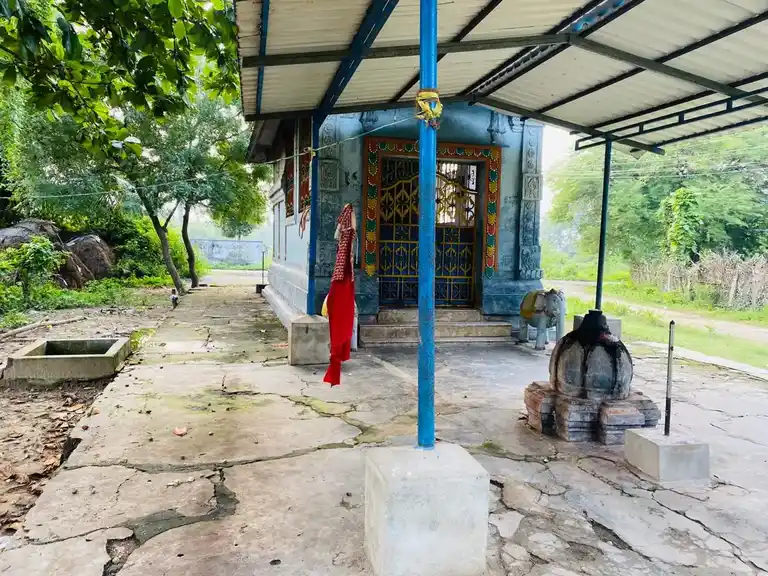 Arulmigu Mahalakshmi Amman Temple, Mahalakshmi Amman Temple, Area, Chennivakkam - 601204