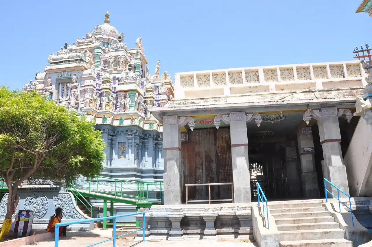 Arulmigu Mahalakshmi Temple, Besant Nagar, Chennai - 600090 அருள்மிகு மகாலட்சுமி திருக்கோயில், பெசன்ட் நகர், சென்னை - 600090, Chennai - Ancient Temple Architecture and History Image 3
