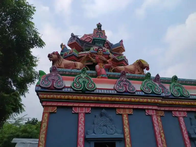 Arulmigu Mahalakshmiamman Temple, End Of The Village, Murasampedu - 631207 அருள்மிகு மகாலட்சுமி அம்மன் ஆலயம், End Of The Village, Murasampedu - 631207, Tiruvallur - Ancient Temple Architecture and History Image 4
