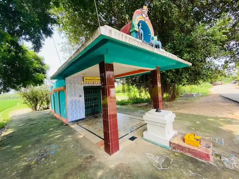 Arulmigu Mahalakshmiamman Temple, Mahalakshmiamman Temple, Area, Siruvakkam - 601204 அருள்மிகு ஸ்ரீ மாகலட்சுமி அம்மன் திருக்கோயில், Mahalakshmiamman Templearea, Siruvakkam - 601204, Tiruvallur - Ancient Temple Architecture and History Image 3