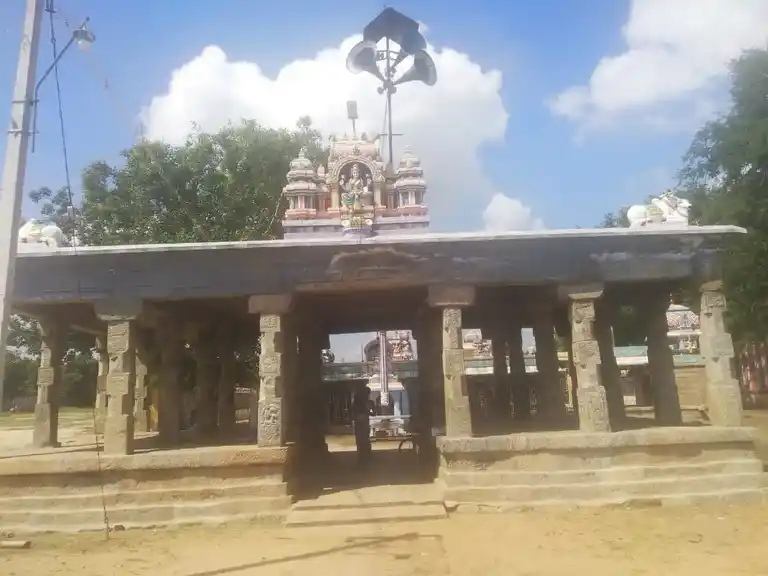 Arulmigu Mahalakshmiamman Temple, Matu Mahadhanapuram, Mahathanapuram North - 639105