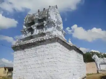 Arulmigu Mahaliamman Emple, Irugaloor - 634944 Temple