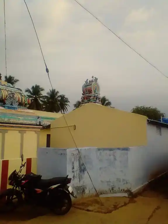 Arulmigu Mahaliamman Temple, Karaiyanchettipalayam - 642123 அருள்மிகு மாகாளியம்மன் திருக்கோயில், கரையன்ச்செட்டிபாளையம் - 642123, Coimbatore - Ancient Temple Architecture and History Image 3