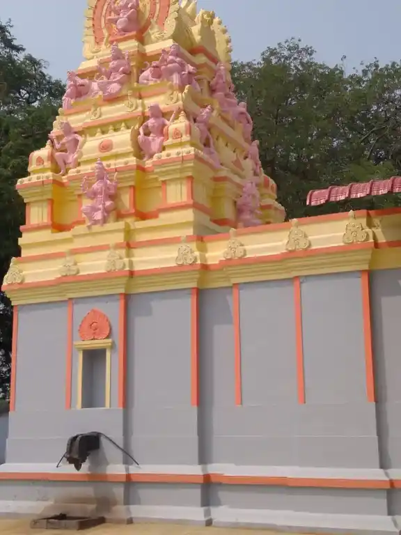 Arulmigu Mahaliamman Temple, Karayampalyam - 642007 அருள்மிகு மாகாளியம்மன் திருக்கோயில், கரியாம்பாளையம் - 642007, Coimbatore - Ancient Temple Architecture and History Image 4